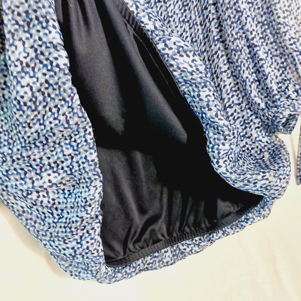 Roz & Ali 1X Top, 3/4 Sleeve, Blue, White & Black Abstract Print, Stretch Waist - Picture 8 of 16